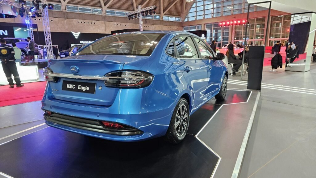 کی ام سی ایگل