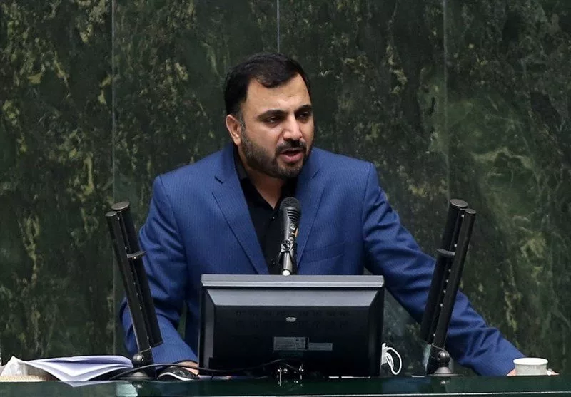 زارعپور در وزارت ارتباطات چه کرد؟ عیسی سخن نگفت_اسکوار 10 زارعپور در وزارت ارتباطات چه کرد؟ عیسی سخن نگفت اسکوار.webp
