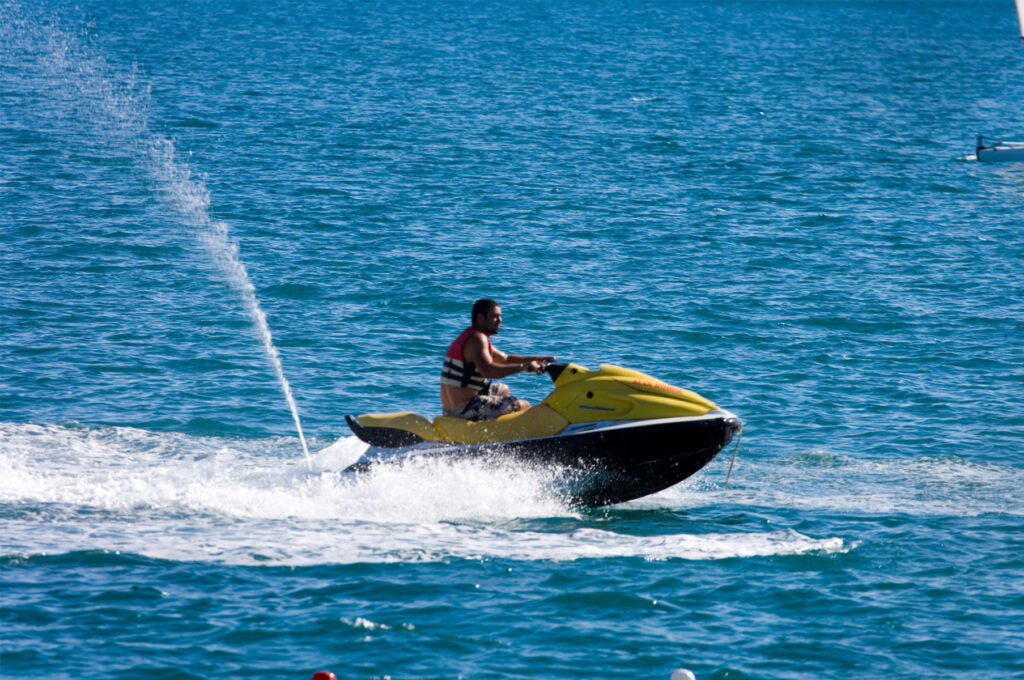 1724523178 12 ۲۰ بازی تابستانی آبی، جنگی و شگفت برای همه سنین اسکوار