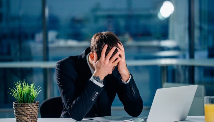 فرسودگی شغلی در تابستان؛ دلایل، راهکارها و پیشگیری_اسکوار 8 فرسودگی شغلی در تابستان؛ دلایل، راهکارها و پیشگیری اسکوار