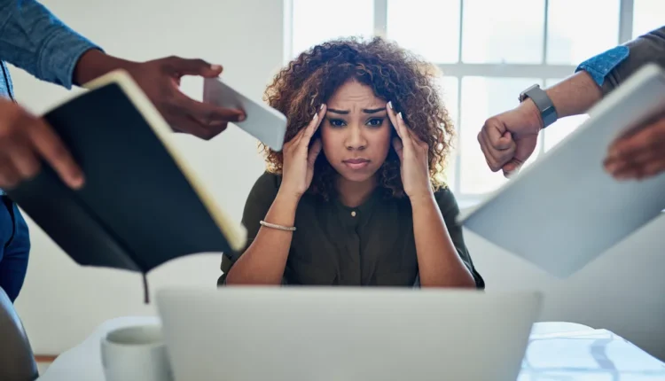 فرسودگی شغلی در تابستان؛ دلایل، راهکارها و پیشگیری_اسکوار 9 فرسودگی شغلی در تابستان؛ دلایل، راهکارها و پیشگیری اسکوار.webp