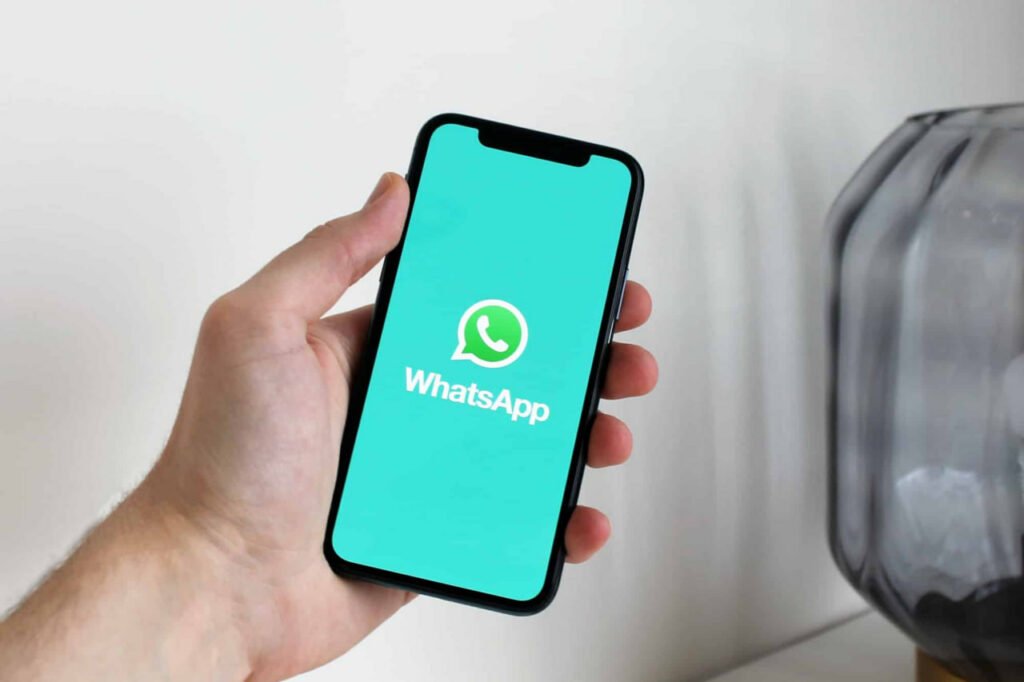 1729366522 731 آموزش واتساپ تازه ترین ترفندهای واتساپ که نمیدانید اسکوار