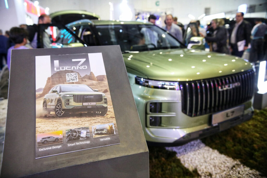 بازیگر کلاسیک سرزمین در غرفه لوکانو وجود یافت_اسکوار 7 1730895974 982 بازیگر کلاسیک سرزمین در غرفه لوکانو وجود یافت اسکوار