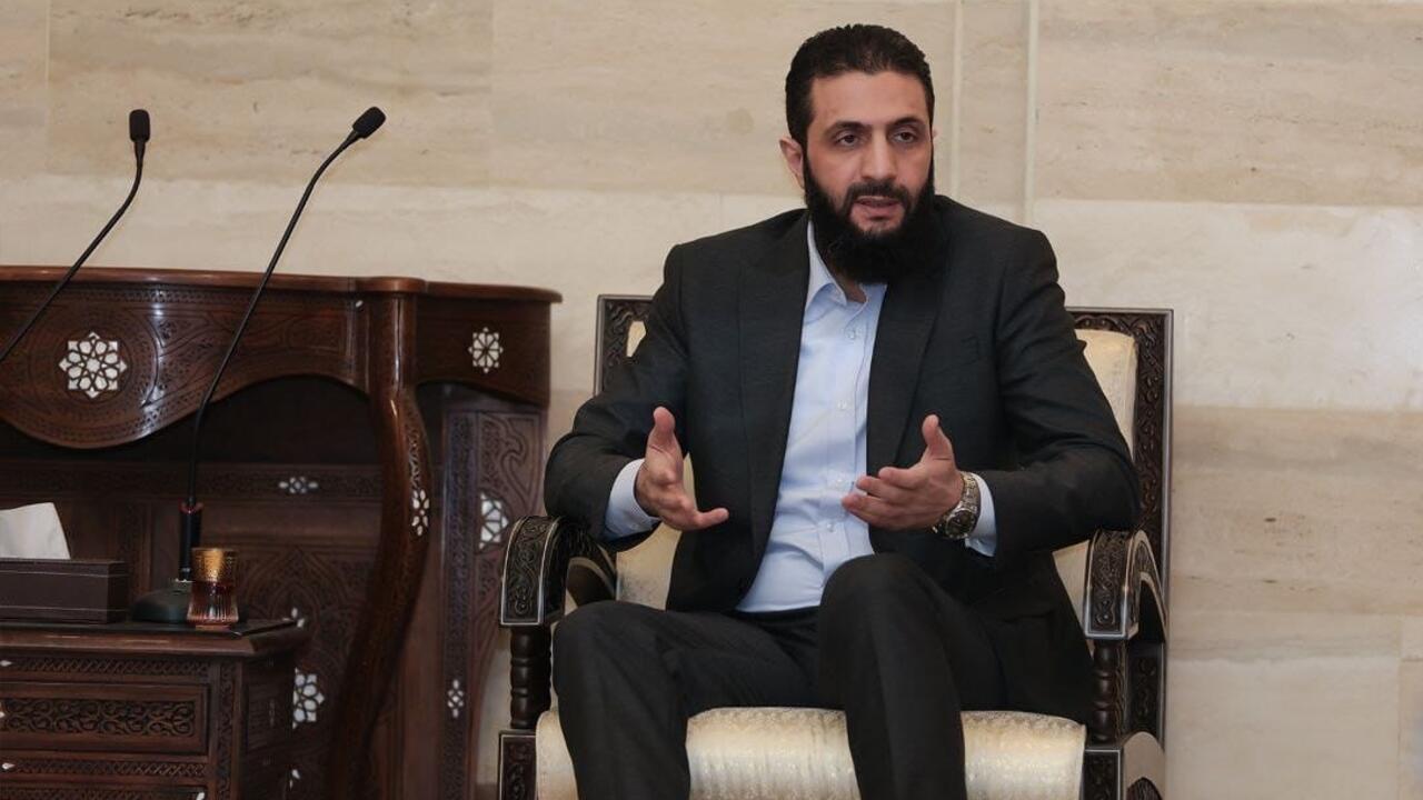 تحلیل استراتژی ریبرندینگ ابومحمد الجولانی: از تروریسم تا مشروعیت سیاسی 7 1734974072 393 درسهای ریبرندینگ ابومحمد الجولانی تروریستی که سیاستمدار شد اسکوار