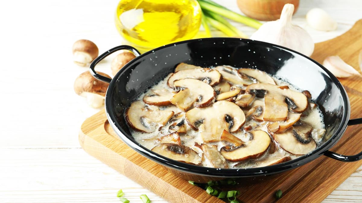 خواص قارچ سفید خوراکی + روشها و نکات مهم مصرف قارچ سفید_اسکوار 6 1735564594 957 خواص قارچ سفید خوراکی روشها و نکات مهم مصرف