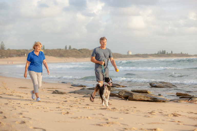 1741455551 485 ۱۰ منفعت اغاز روز با پیاده‌روی معجزه پیاده روی صبحگاهی اسکوار