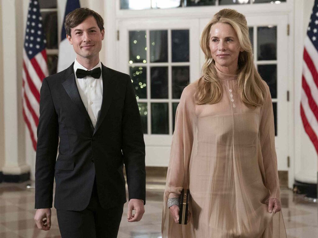 لورن پاول جابز و پسرش رید جابز