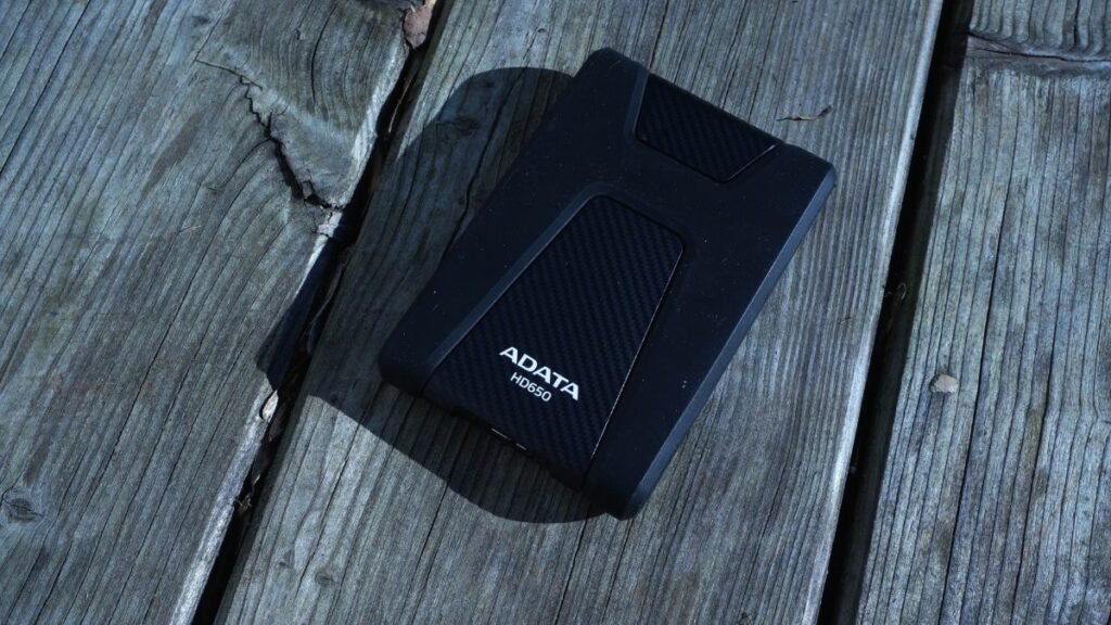 راهنمای خرید بهترین هارد اکسترنال بازار ایران؛ ۹ مدل پرطرفدار_اسکوار 23 1743738139 996 راهنمای خرید بهترین هارد اکسترنال بازار ایران؛ ۹ مدل پرطرفدار اسکوار