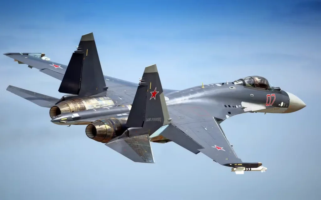 جنگنده Sukhoi Su-35