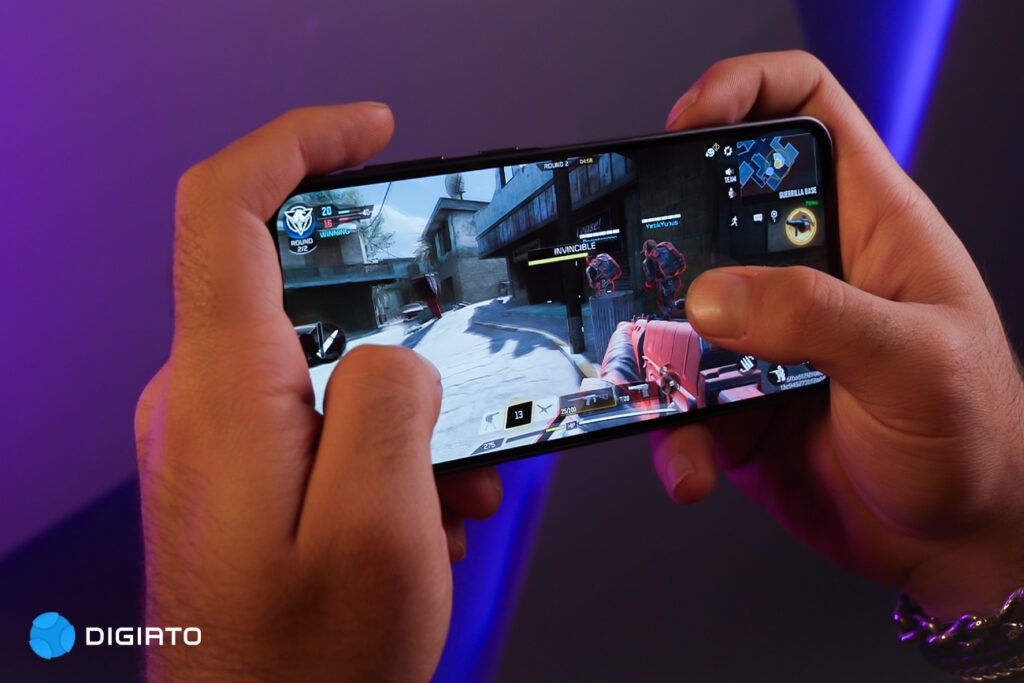 1746127887 149 حمایت۶ ساله روی دوش سخت‌افزار حداقلی اسکوار