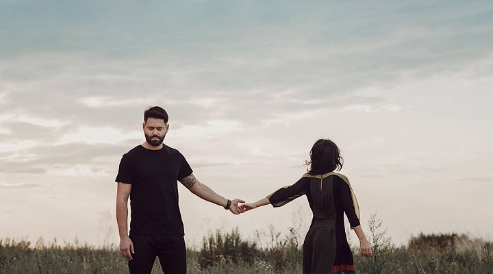 رابطه با مرد آلفا: آیا با یک مرد آلفا رابطه دارید؟ + ویژگیها مرد آلفا در رابطه_اسکوار 40 مزیت های جدایی موقت در رابطه