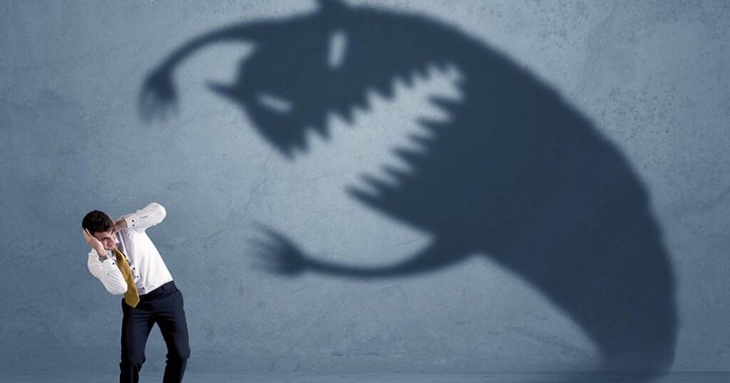 1755737654 435 هراس چیست؛ همه‌چیز درمورد روانشناسی ترس اسکوار