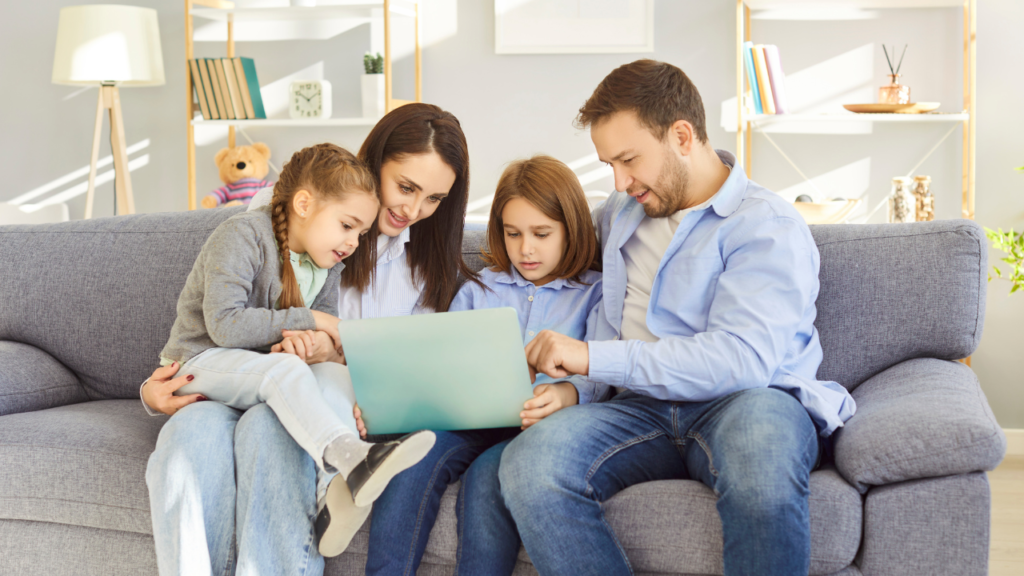 1760581817 311 چطور با خانواده و دوستان مرزبندی دیجیتال داشته باشیم؟ مدیریت.webp